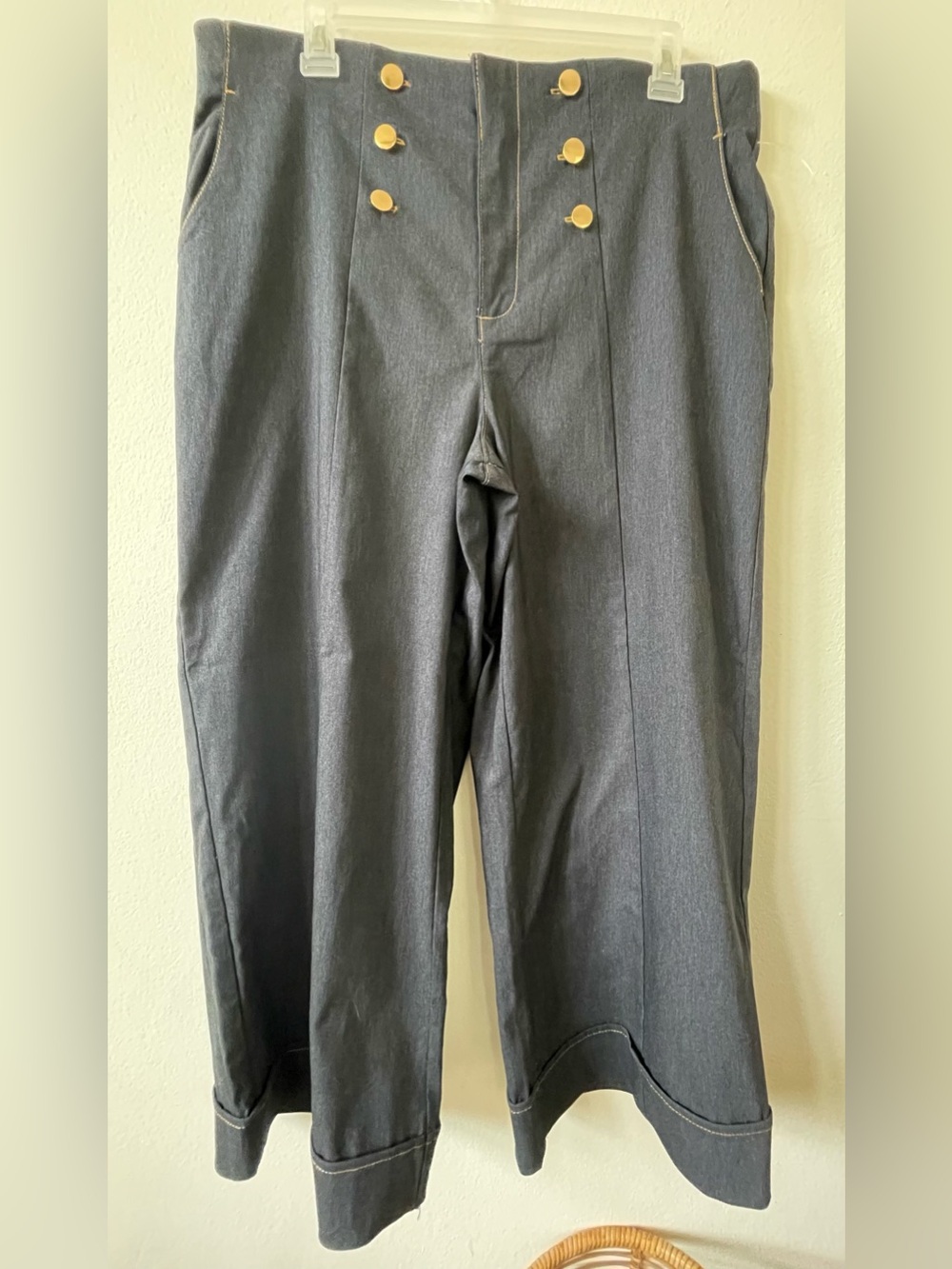 Jules & Leopold wide leg -Style Dark Gray trousers with Gold Buttons XL